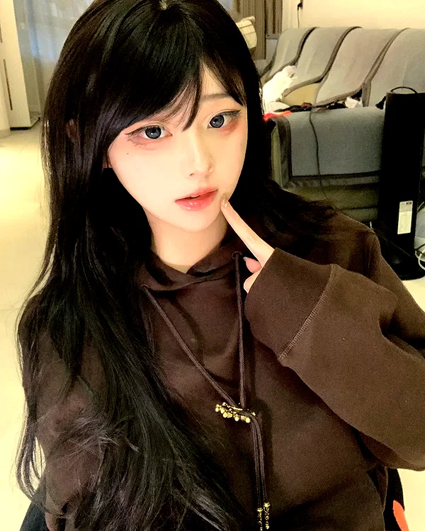 yingyinng_ instagram image archive image