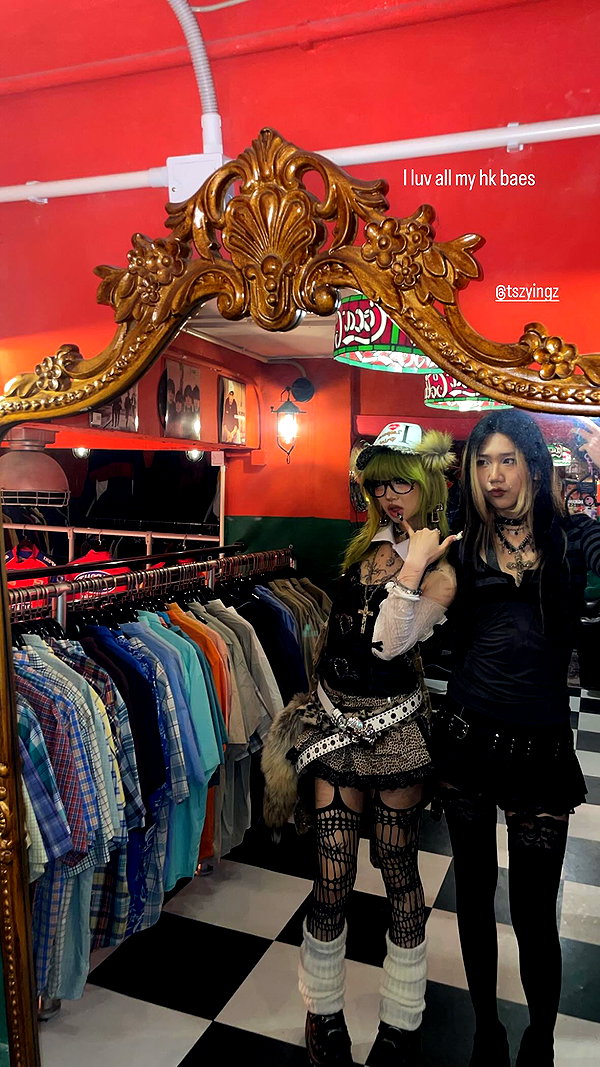 angelwithashotgunxx archive image
