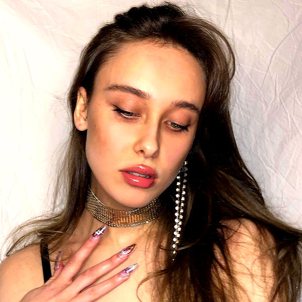 leanxhrt instagram image archive image