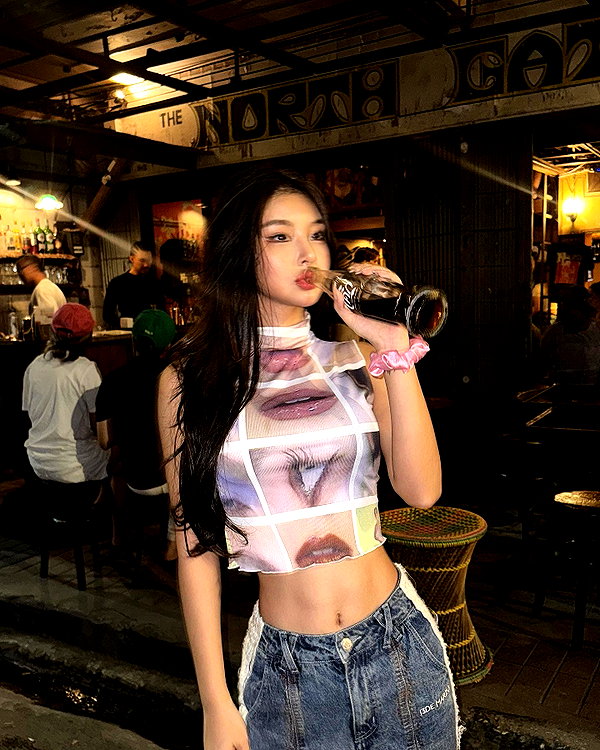 ll.lu1s instagram image archive image