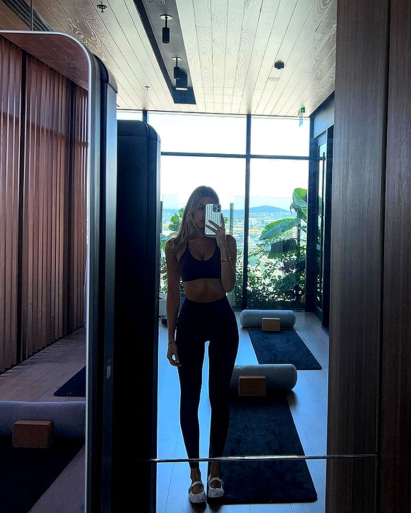 sophiebatzloff instagram image archive image