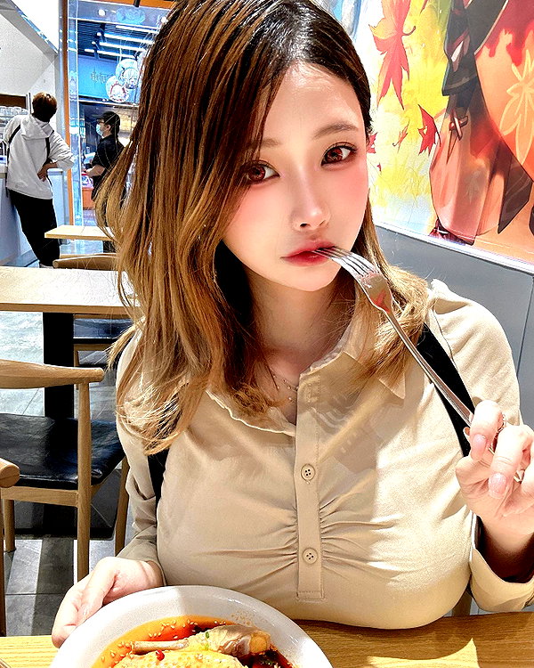 erokochiba instagram image archive image