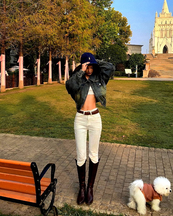 ll.lu1s instagram image archive image