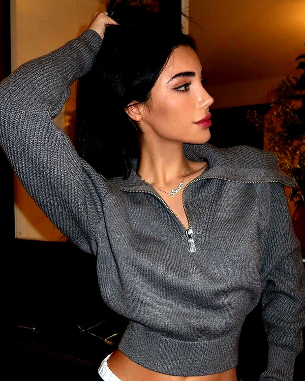 baddiesessence instagram image archive image