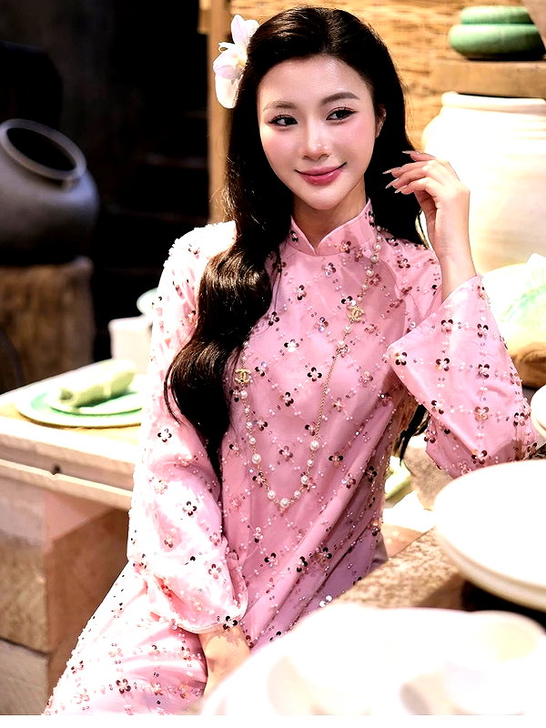 lyhythuedoxinh instagram image archive image