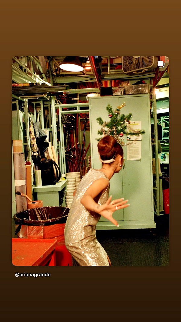 arianagrande instagram image archive image