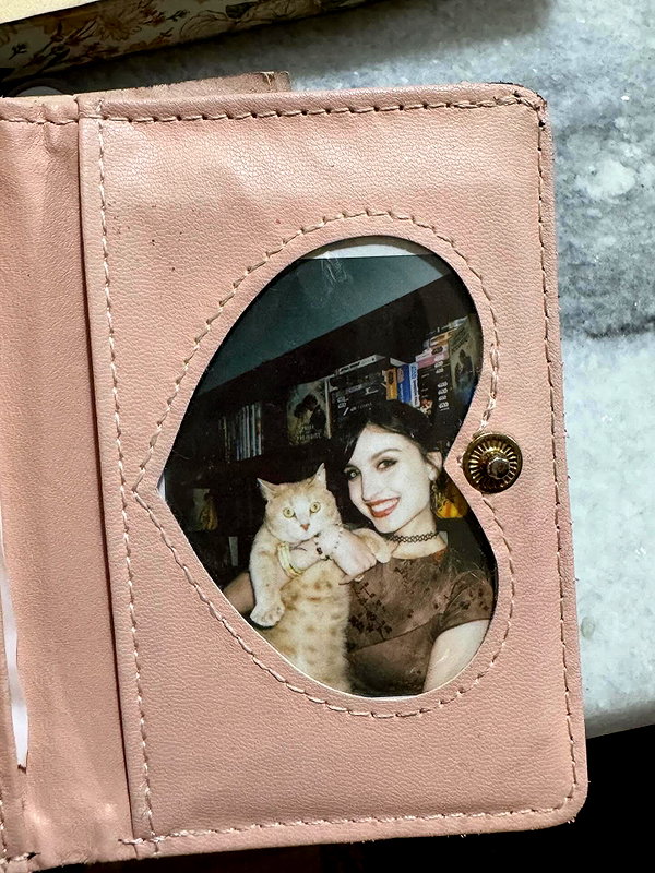 beebeeasmr18 instagram image archive image