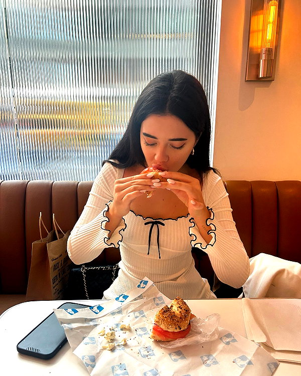 vanessa.rhd instagram image archive image