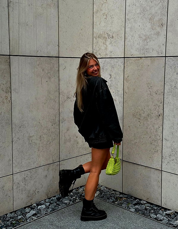 danamrts instagram image archive image