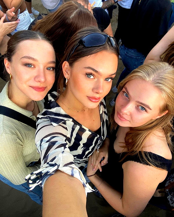 emmaaurora instagram image archive image