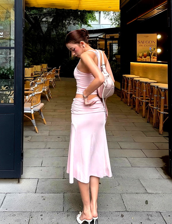 lyhythuedoxinh instagram image archive image