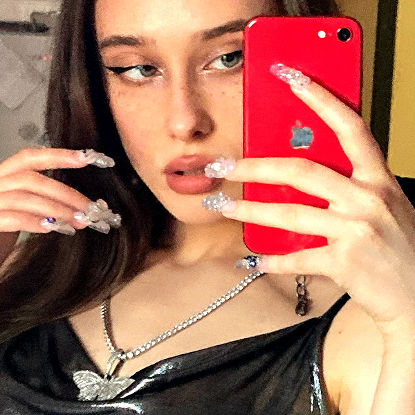 leanxhrt instagram image archive image