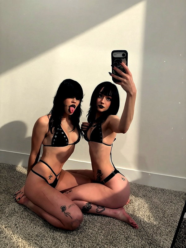 Archived image from @deadangelfiles on Instagram