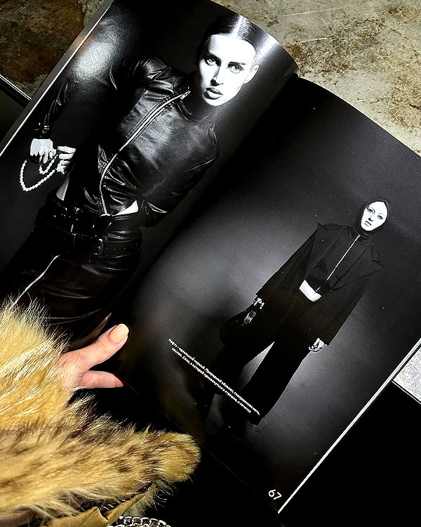 kkwwwv instagram image archive image