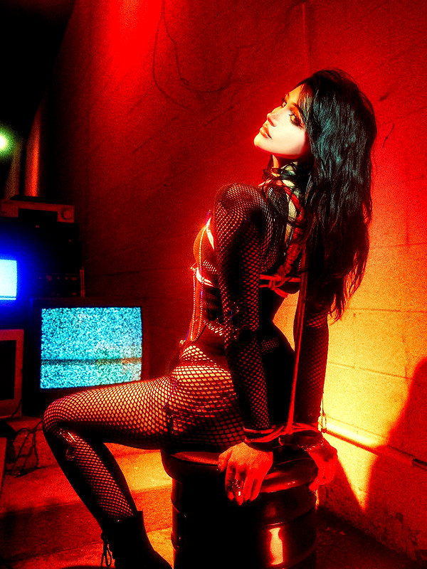 maynoira_ instagram image archive image