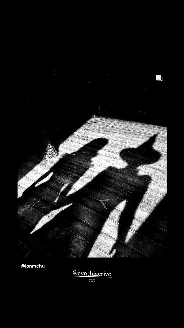 arianagrande instagram image archive image
