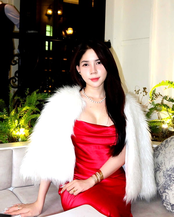 lyhythuedoxinh instagram image archive image