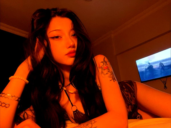 madamist_ instagram image archive image