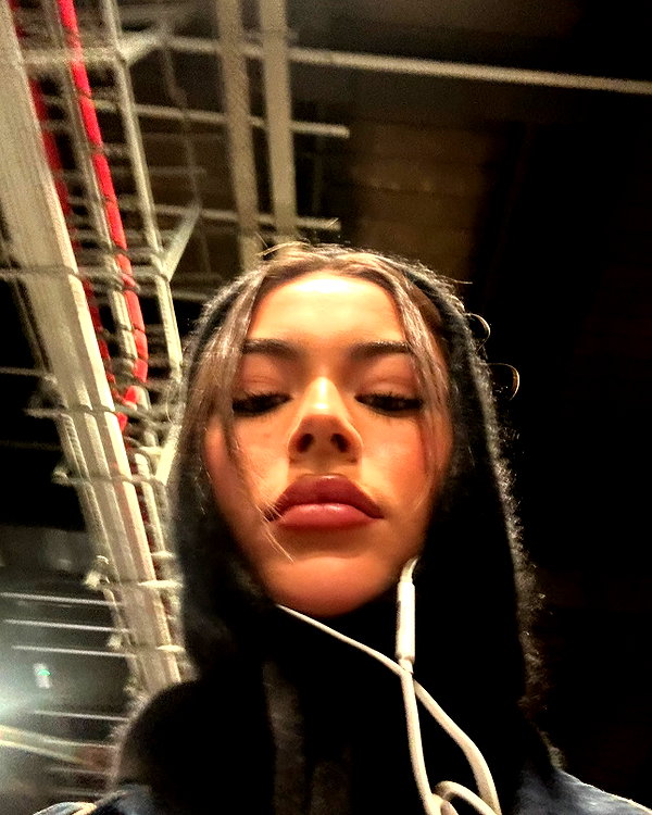 oliviaphillipps instagram image archive image
