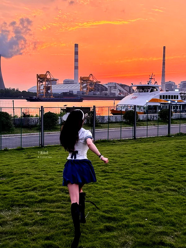 erokochiba instagram image archive image
