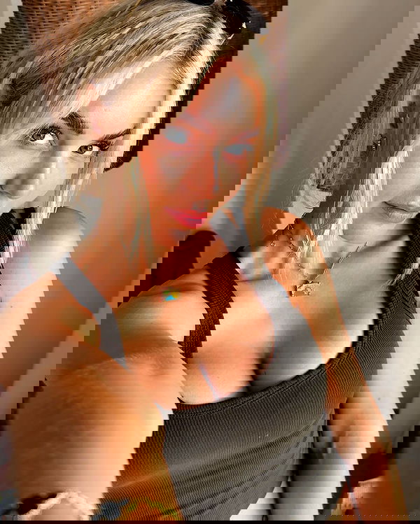 alexis.blond alexis.blond archive image