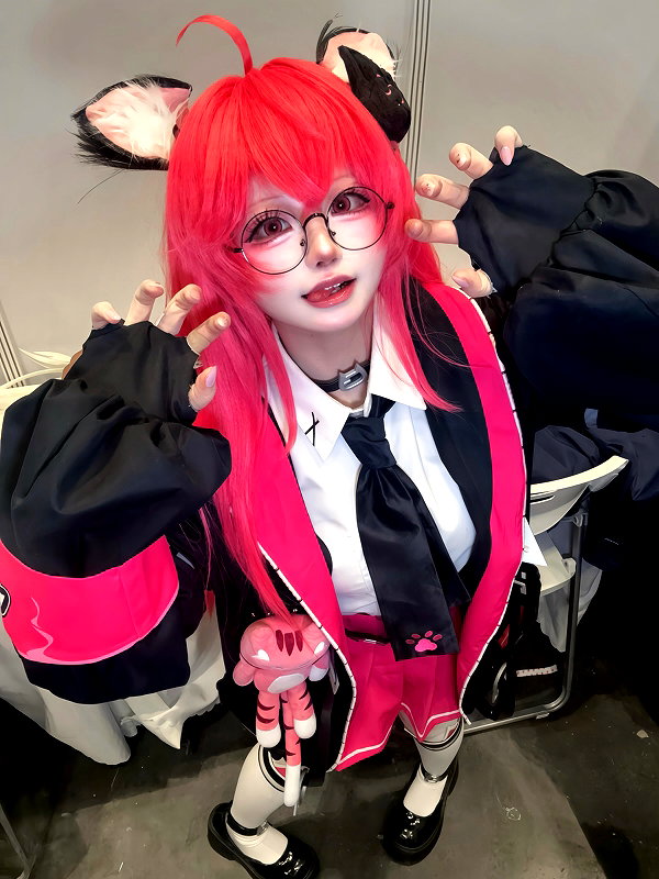 _mewcos instagram image archive image