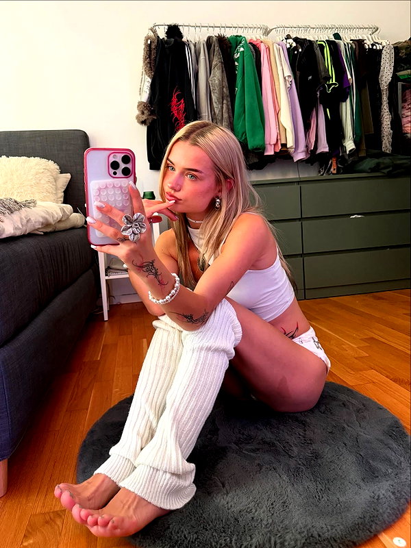 bymonamarie instagram image archive image