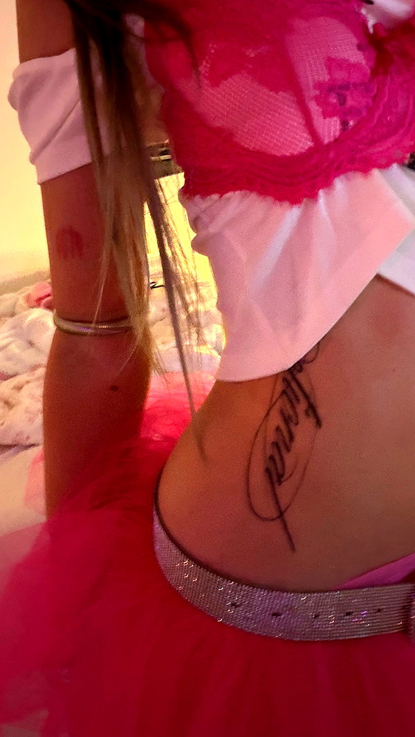 nevaaadaa instagram image archive image