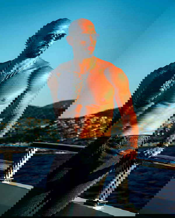 tateauraa tateauraa archive image