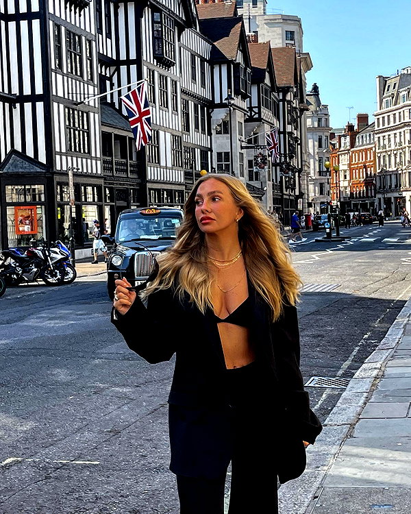 Archived image from @edenharper on Instagram