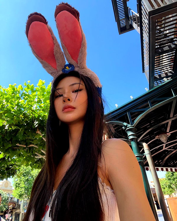 ll.lu1s instagram image archive image