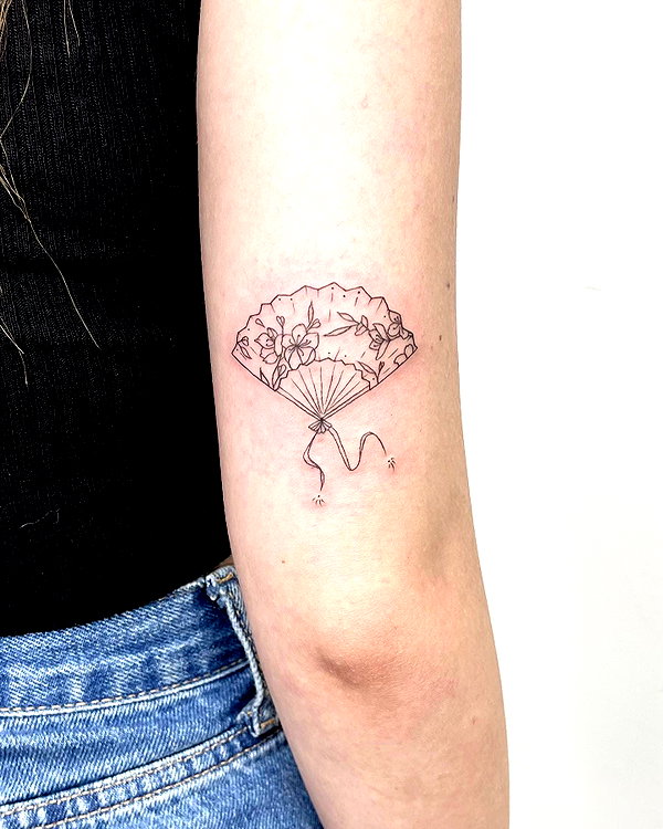 Archived image from @mika_franco_tattoos on Instagram