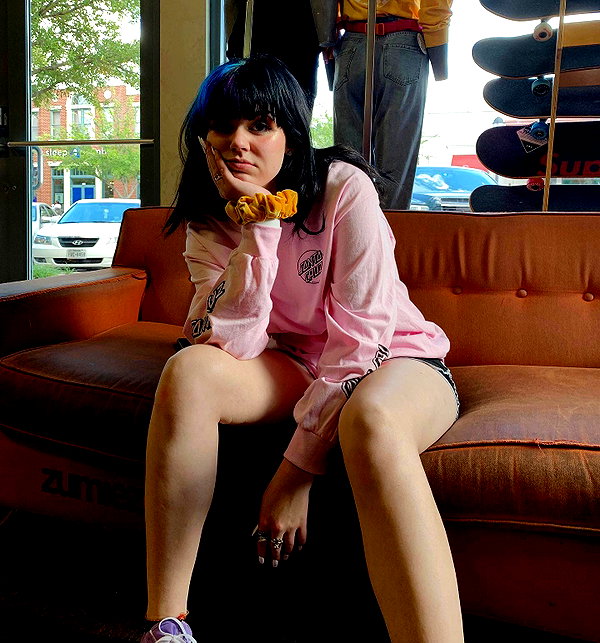 yeahimcaroline instagram image archive image