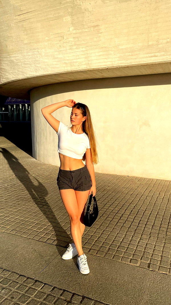 tatianakaer archive image