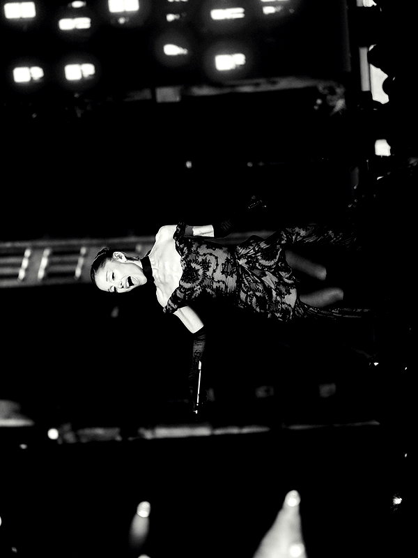 arianagrande instagram image archive image