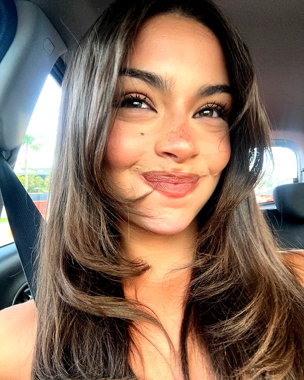 oliviaphillipps instagram image archive image
