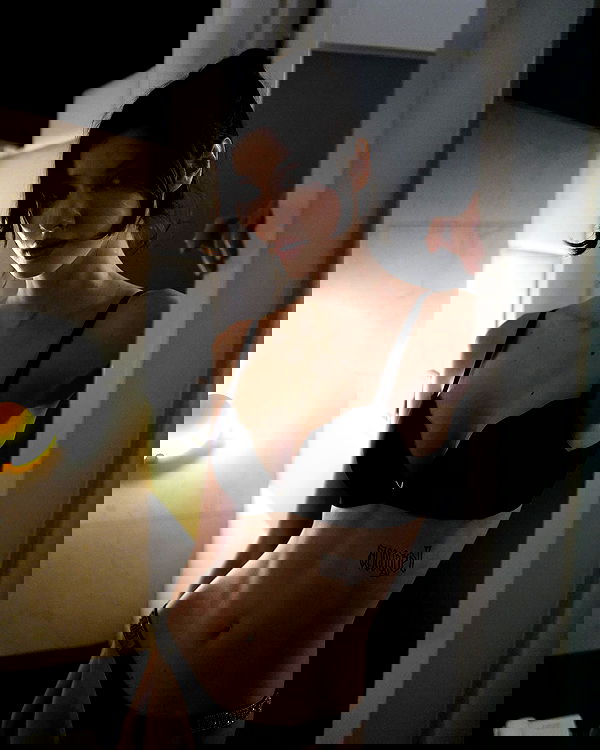 hanna_ky hanna_ky archive image