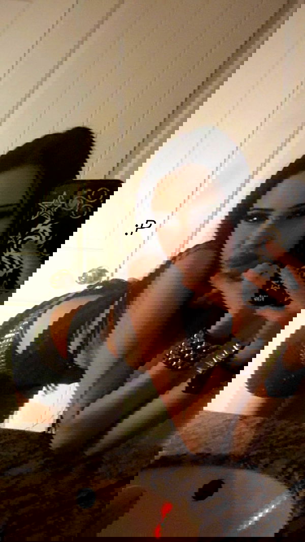 juliaelzz juliaelzz archive image