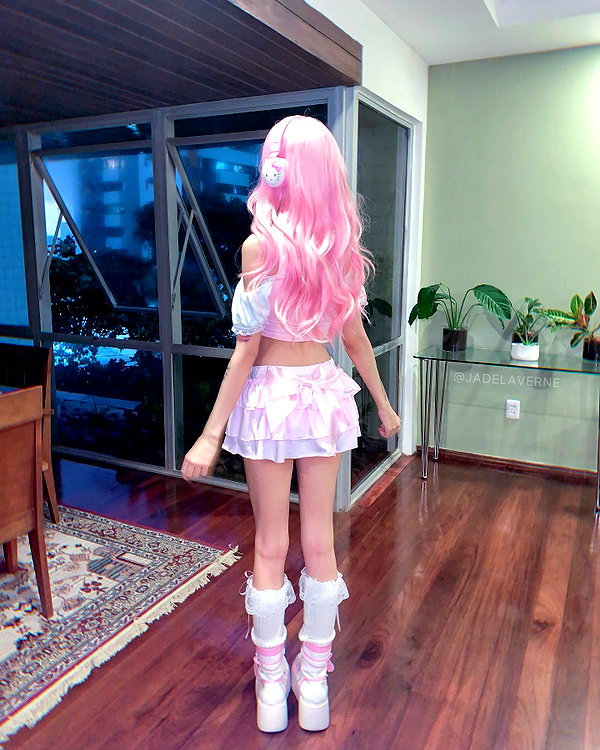 jadelaverne instagram image archive image