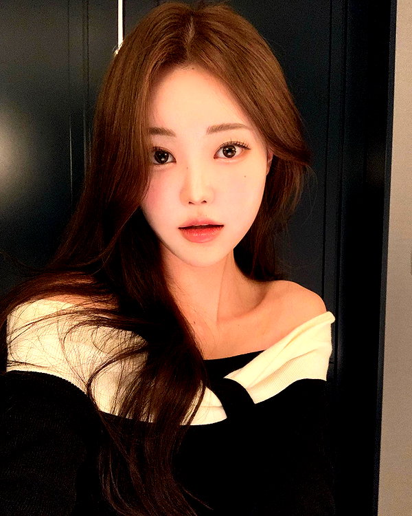 daxbin instagram image archive image