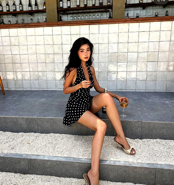 lyhythuedoxinh instagram image archive image