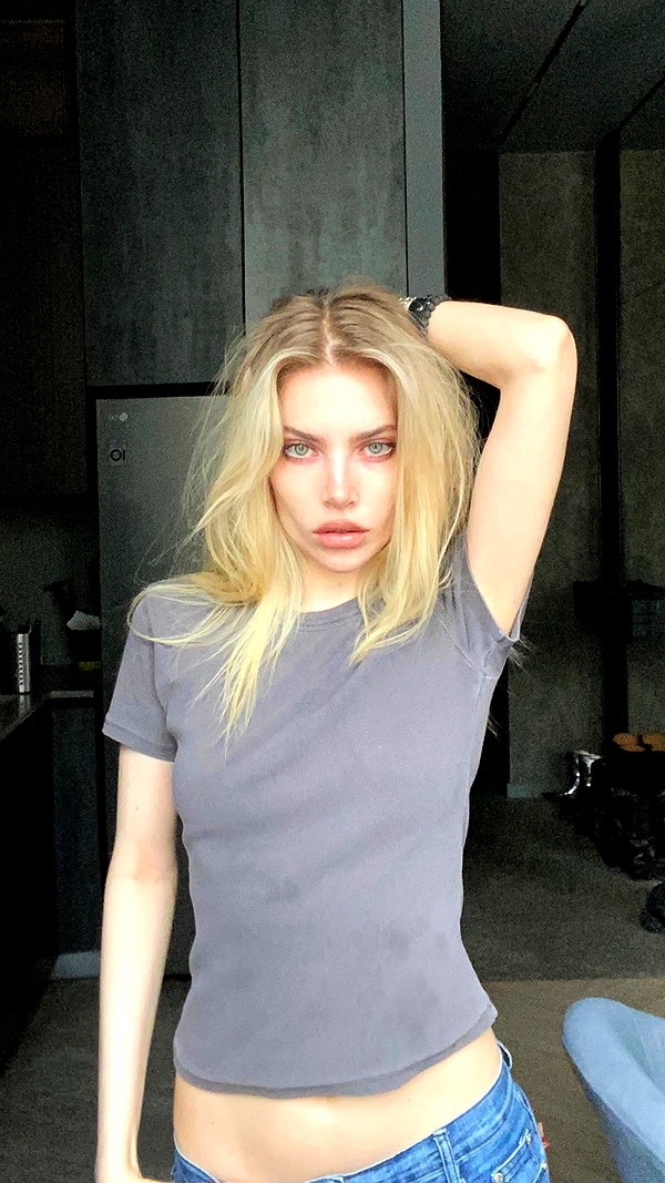 alien.hanna instagram image archive image