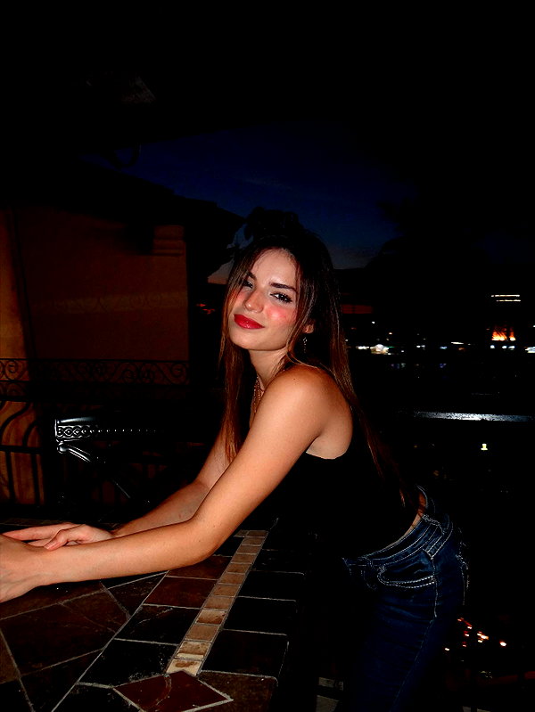 analuvillarreal instagram image archive image