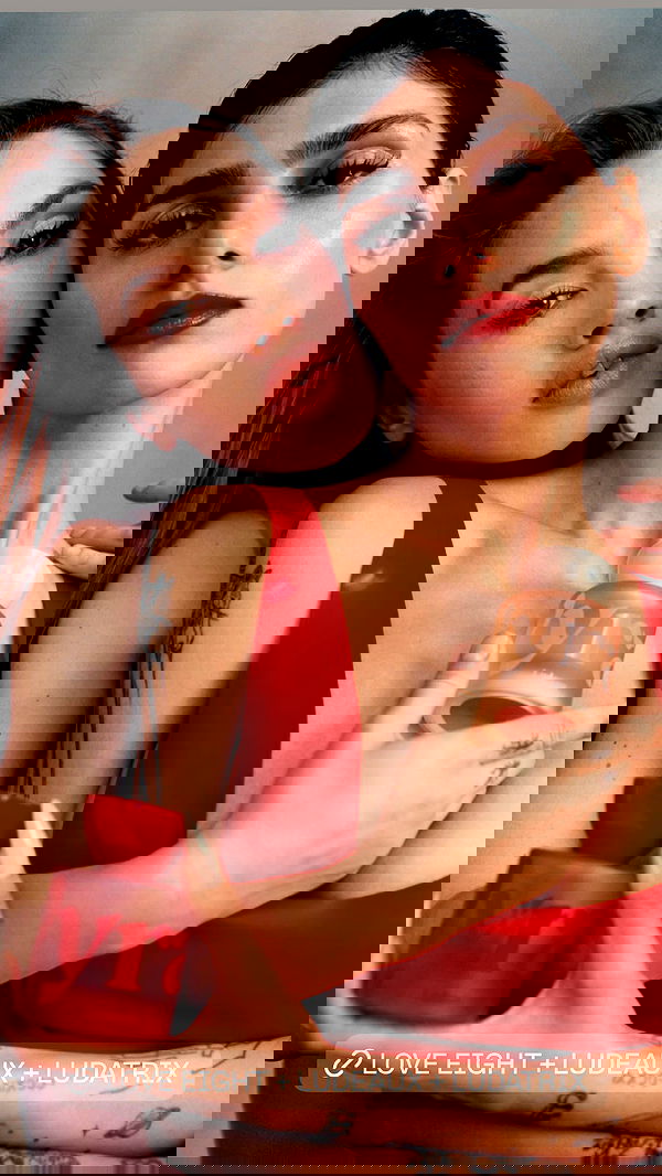 miakhalifa miakhalifa archive image