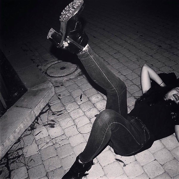 romi_henenson instagram image archive image