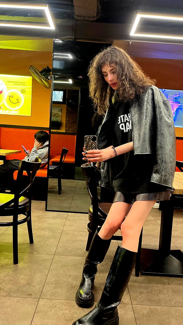 ptpchik instagram image archive image