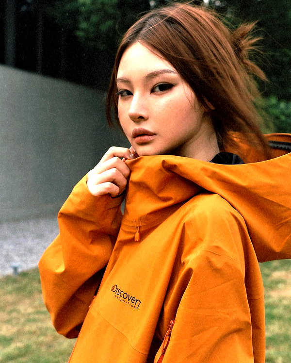 ll.lu1s instagram image archive image