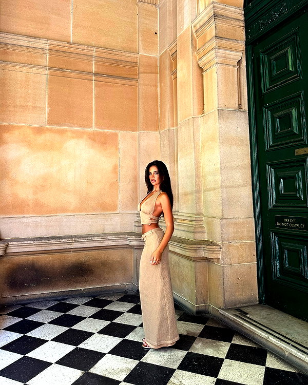godbless_jess instagram image archive image