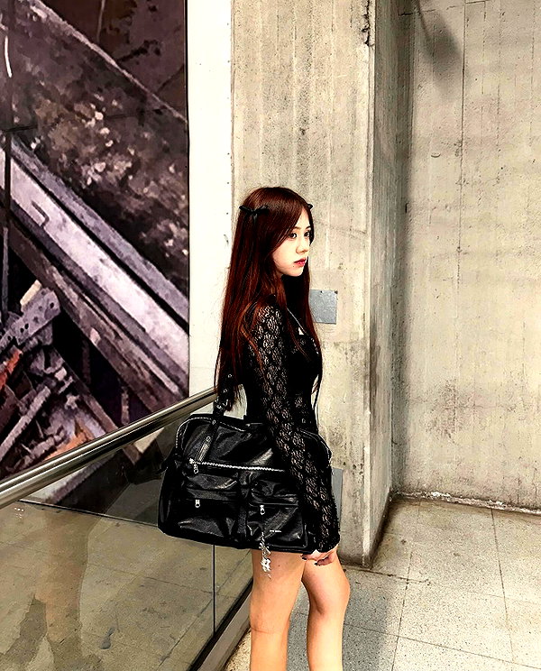is2tian instagram image archive image