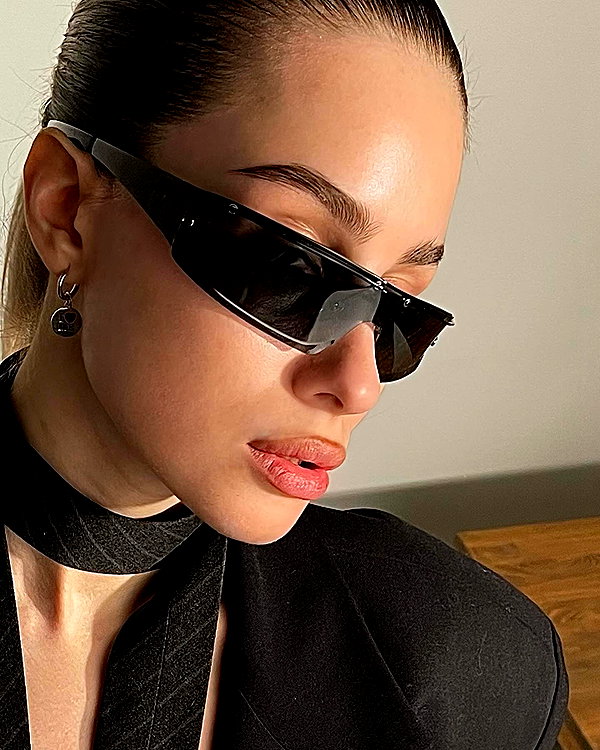 kkwwwv instagram image archive image
